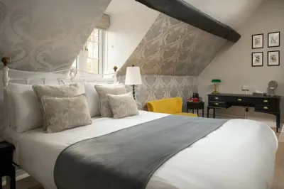 Comfortable work desk in Deluxe Double room at Springfield House B&B, Coleshill near NEC Birmingham